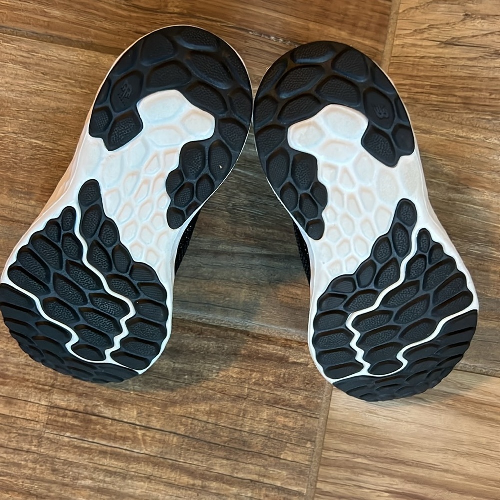 NWOT • NEW BALANCE Fresh Foam Arishi Toddler Sneaker - Picture 7 of 7